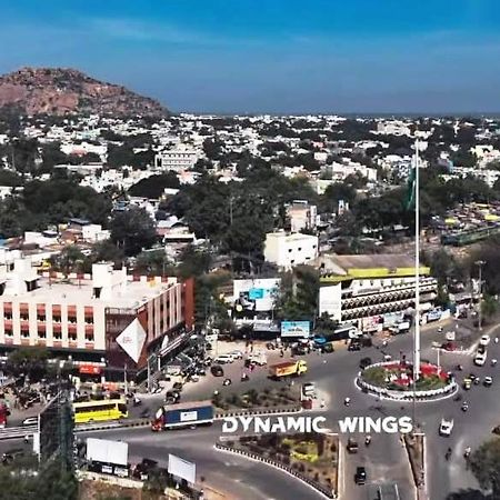 Model Grand Inn Bellary Esterno foto