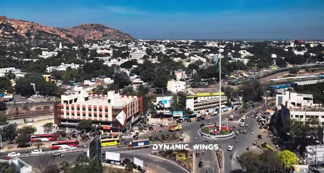 Model Grand Inn Bellary Esterno foto